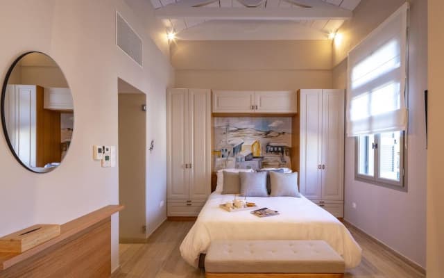 Athenee Residence By K K - photo 2