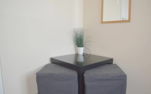 Artist Guest House - photo 4
