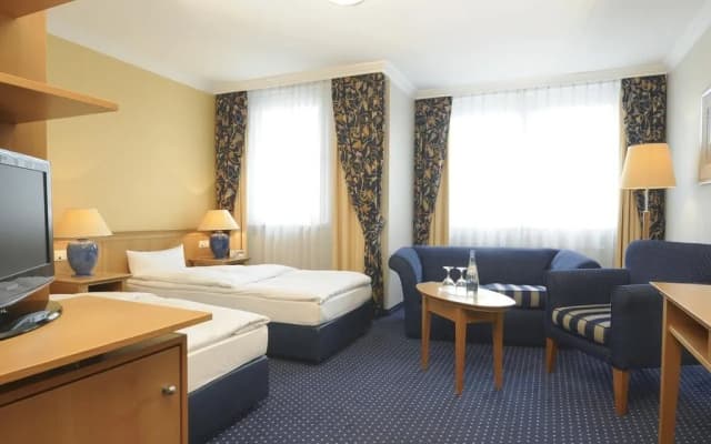 Upstalsboom Hotel Friedrichshain - photo 3