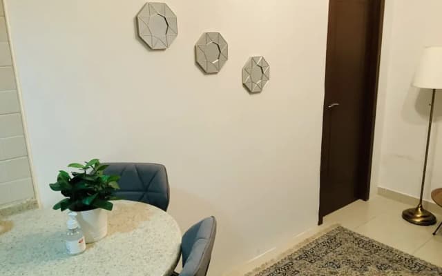 Classic One Bedroom - photo 5