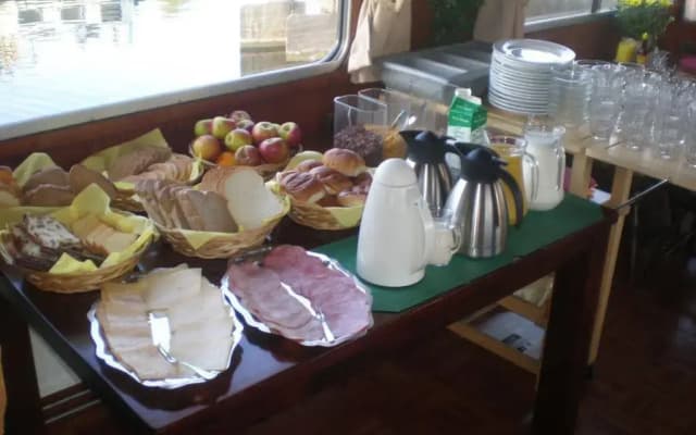 Botel Zebra - photo 3