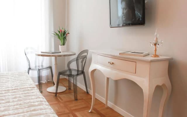 Florence Chic - photo 3