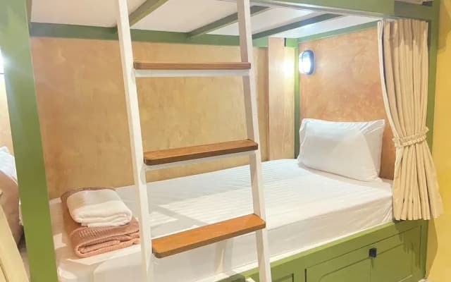 The Sierra Hostel Phuket - photo 3