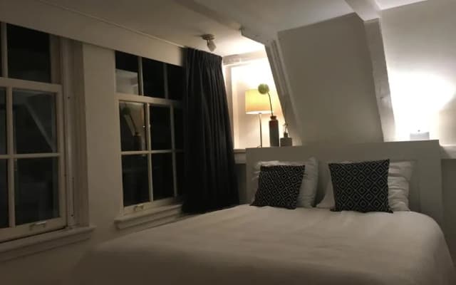 Nine Streets Inn - photo 5