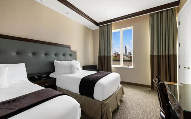 Aura Hotel Brooklyn - photo 3