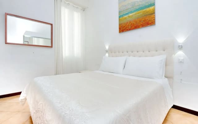 Chic Modern Apartment - photo 4
