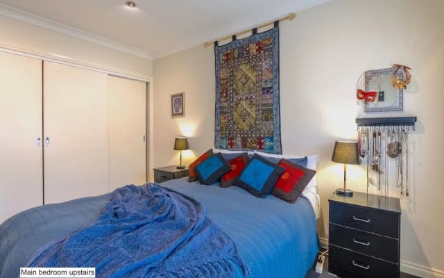 StayCentral - Tranquil Townhouse - photo 4