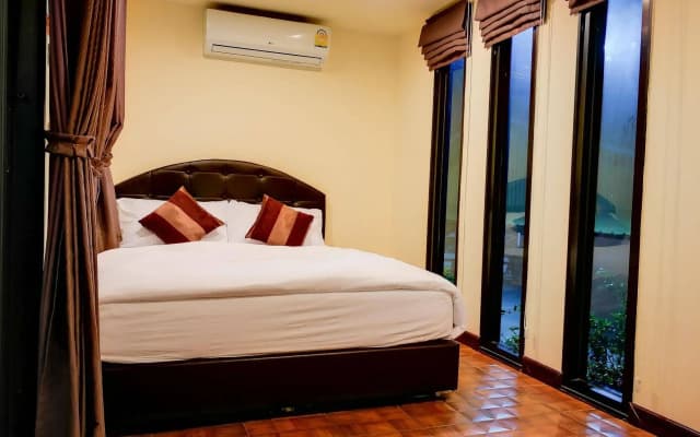 Hua Hin In Boxes - photo 2