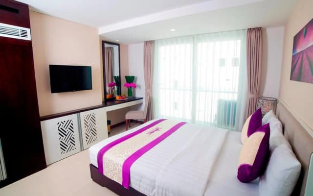 Lavender Nha Trang Hotel - photo 4
