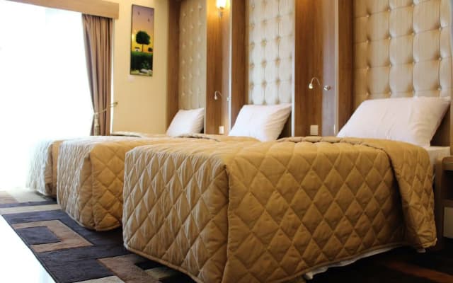 Naif view Hotel By Gemstones - photo 3