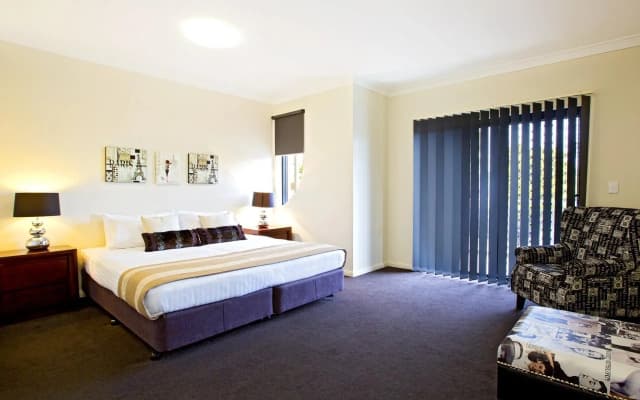 Astina Serviced Apartments - Central - photo 2