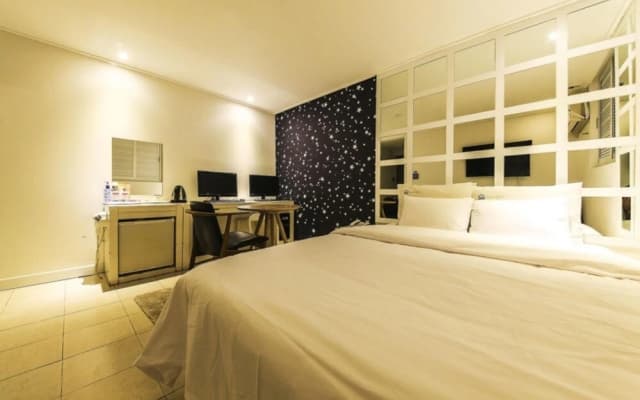 Reem Hotel - photo 5