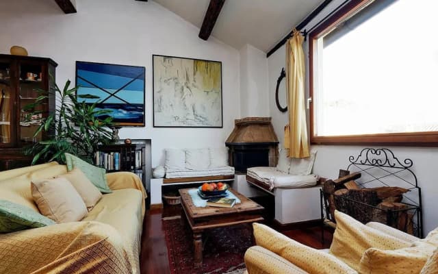 Piazza Mattei Terrace Apartment - photo 4