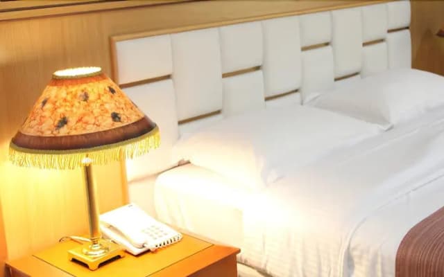 Flamingo Hotel Apartment - photo 4