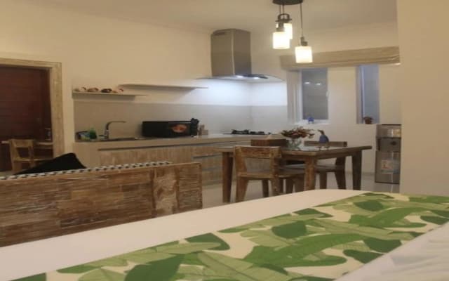 Green Studio Apartment Seminyak - photo 2