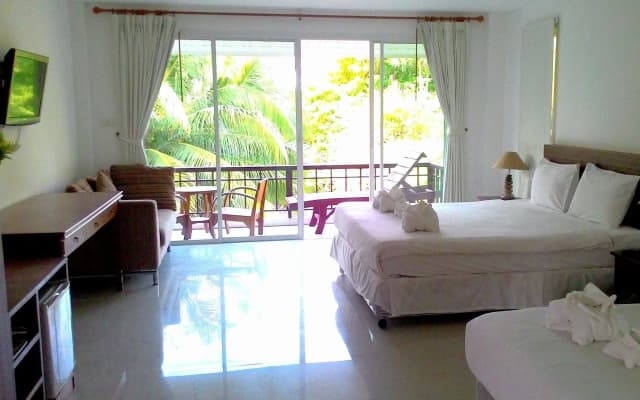 Kirati Beach Resort - photo 2