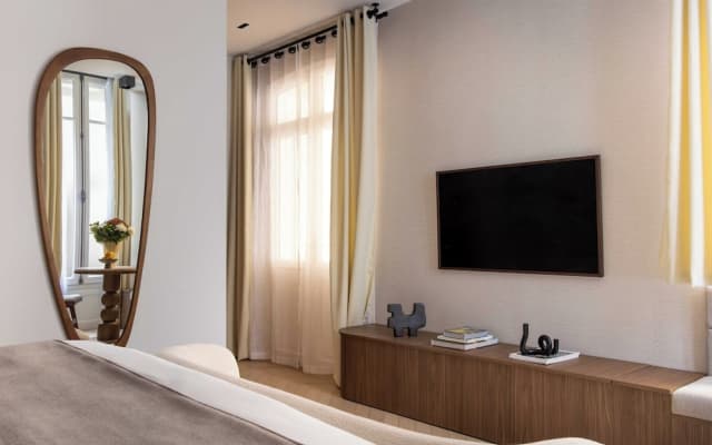 Luxury 2P Studio - Monceau / Paris 8th - photo 3