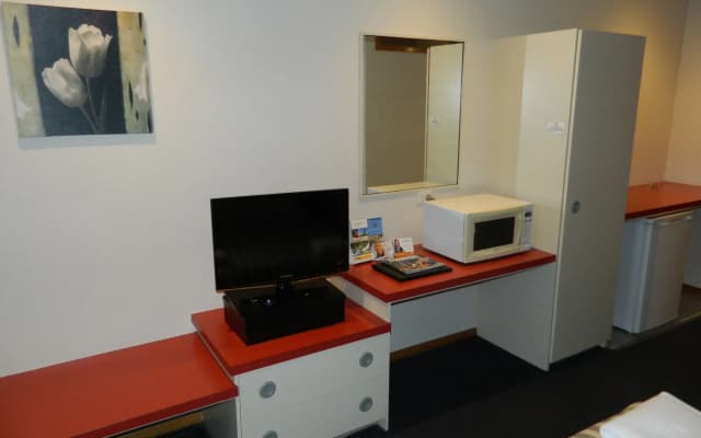 Werribee Motel & Apartments - photo 3
