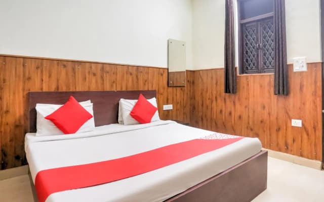 OYO 74945 Shri Sai Guest House - photo 2