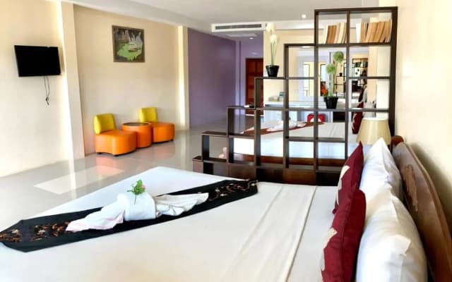 Pinky Bungalows Resort - photo 2