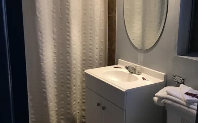 Universal Inn - photo 5