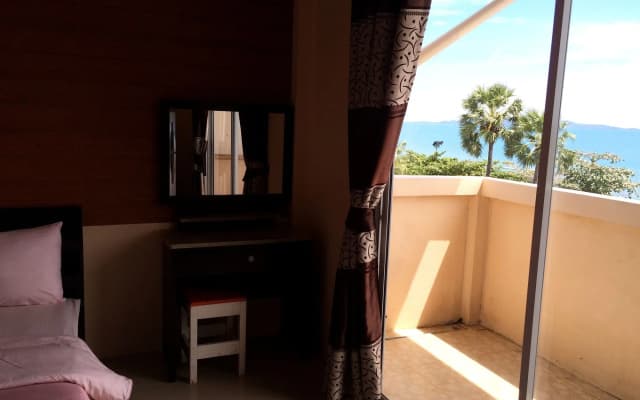 Wilai Guesthouse - photo 3