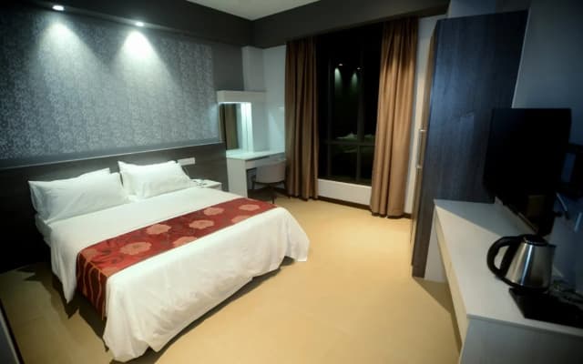Star Well Hotel - photo 2