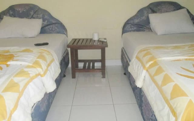 Adus Beach Inn - photo 5