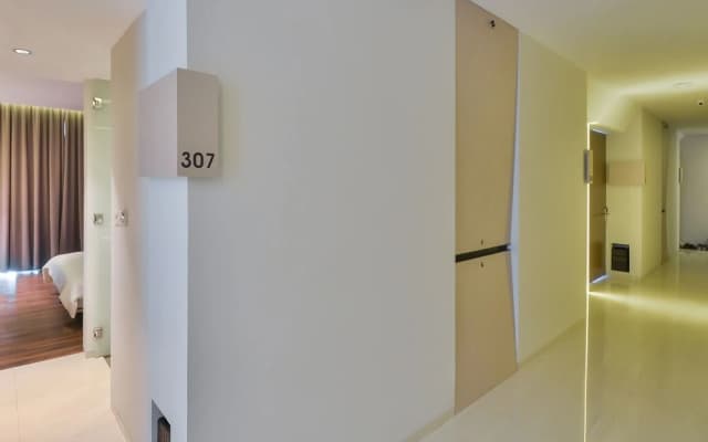 ZEN Premium Mega Kuningan - photo 5
