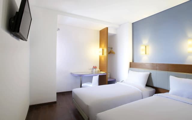 Amaris Hotel Pasar Baru - photo 3