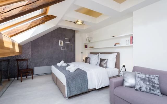 EMPIRENT Rose Apartments - photo 5