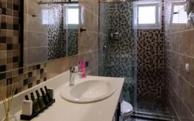 Athens Chic House - photo 4