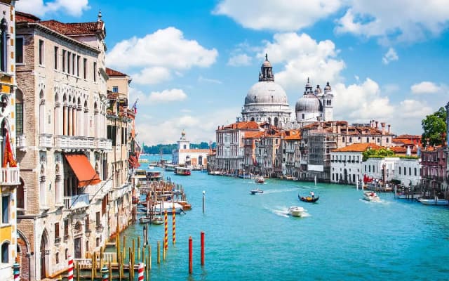 Venice on the Water - photo 3