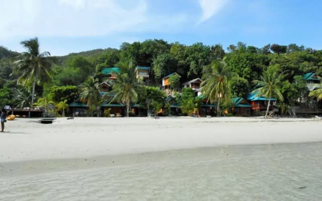 Sandy Bay Resort - photo 3