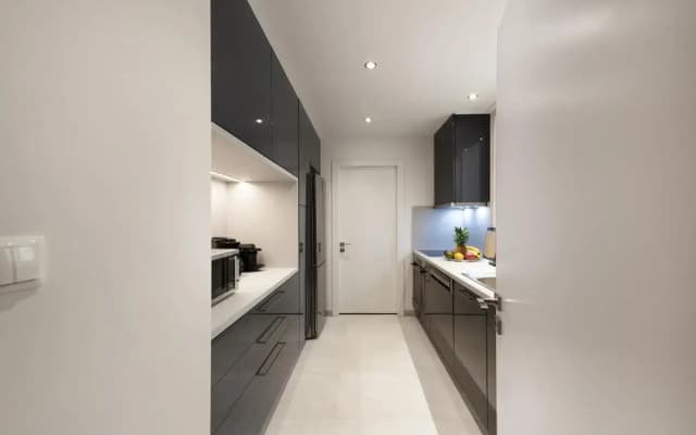Flat 2 bedrooms 1 bathroom - Athens - photo 4