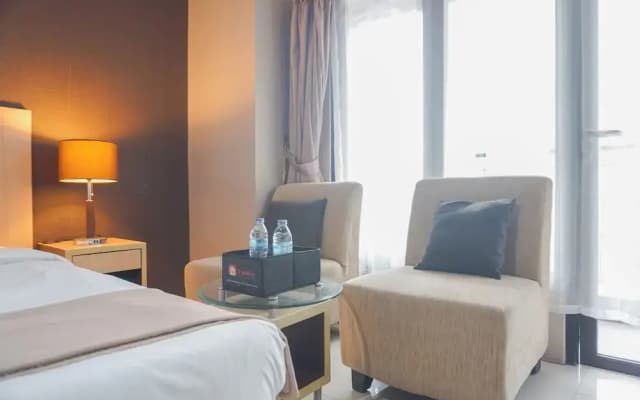 Comfortable Studio At Tamansari Semanggi Apartment - photo 4