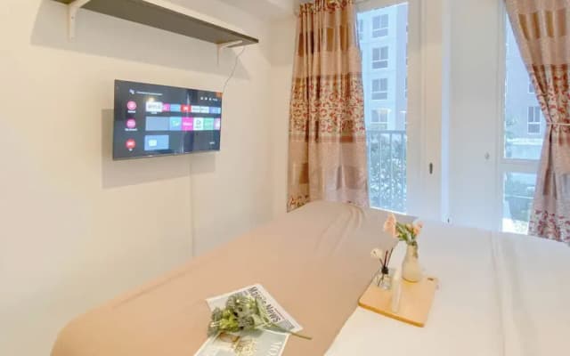 Comfy and Enjoy Studio Room at Tokyo Riverside PIK 2 Apartment - photo 4