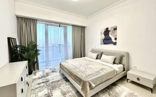 Charming 1BR  Ocean Heights - photo 3