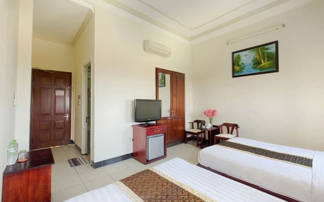 Green Moon Beach Hostel - photo 3