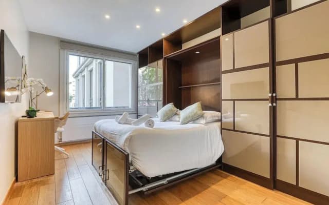 Montaigne Executive Suite - photo 4