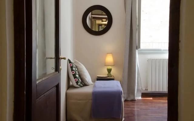Botticelli Charming Apartment - photo 2
