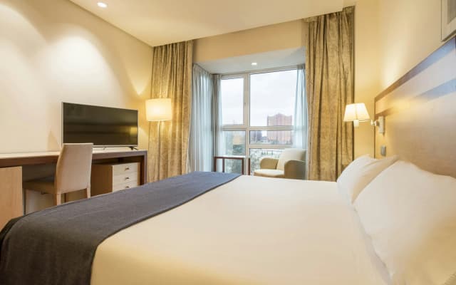 ILUNION Pio XII Hotel  - photo 3