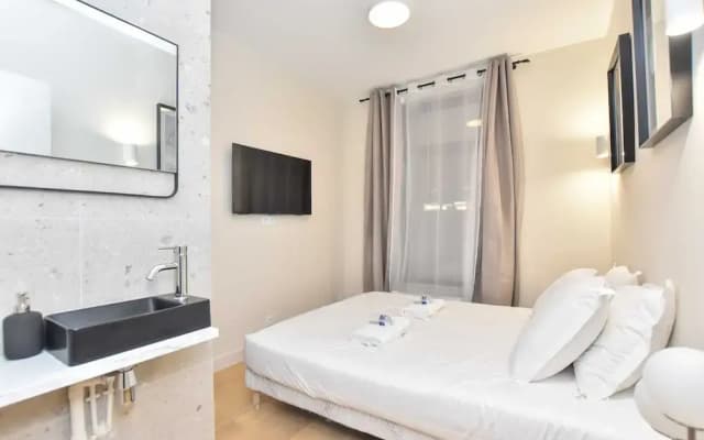Peaceful Apartment - 2br/6p - Chaillot - photo 3