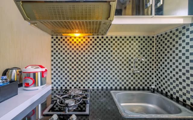 Wonderful Studio at Kebagusan City Apartment - photo 4