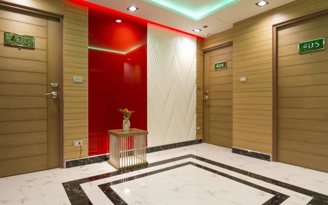 Eleven Avenue Suites - photo 2