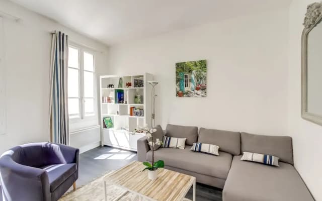 Louvre - Saint Honore Area Apartment - photo 4