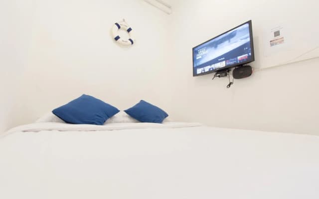 Pier 49 Hostel - photo 3