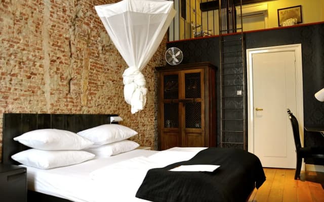 Adam's Canal House - photo 5