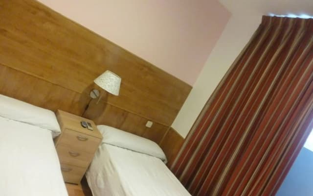 Hostal San Blas - photo 2