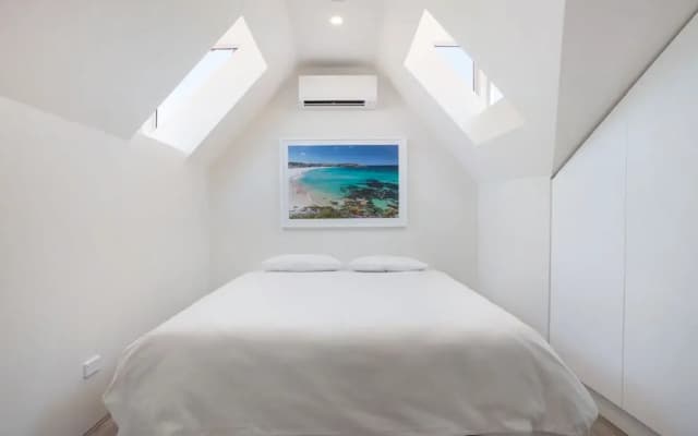 Bondi Beach Studios Suite 1 - photo 5